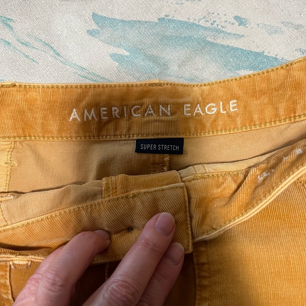 American Eagle corduroy skirt - Picture 3 of 4